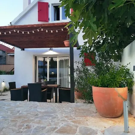 Kuca Za Odmor Laurus Kukljica